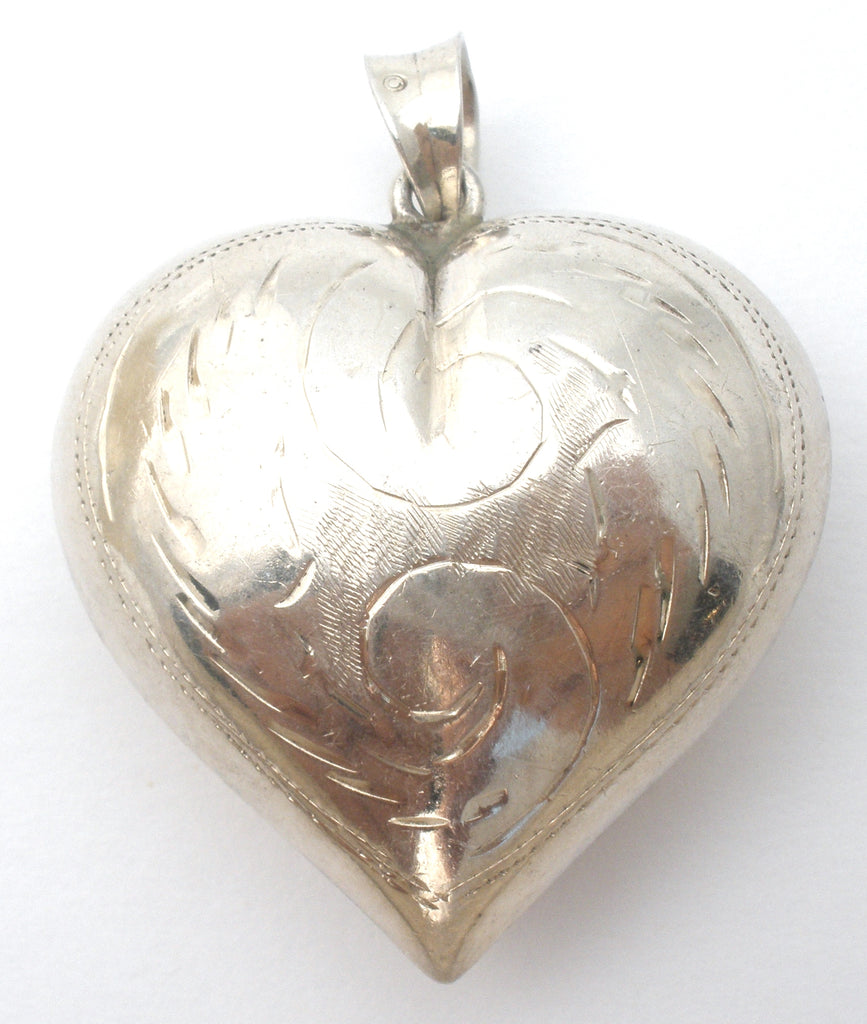Sterling Silver Puffed Heart Pendant Vintage - The Jewelry Lady's Store