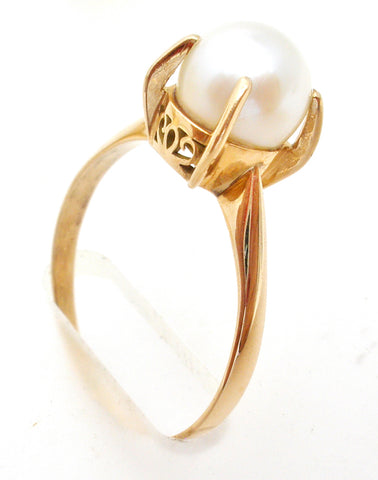 14K Gold Akoya Pearl Ring Size 7.5