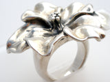 Sterling Silver 3D Flower Ring Size 7 - The Jewelry Lady's Store